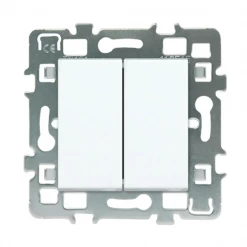 Debflex Interrupteur à Encastrer Bouton Poussoir Double Cache Support Métal 48 X 48 X 41 Mm ABS - Blanc